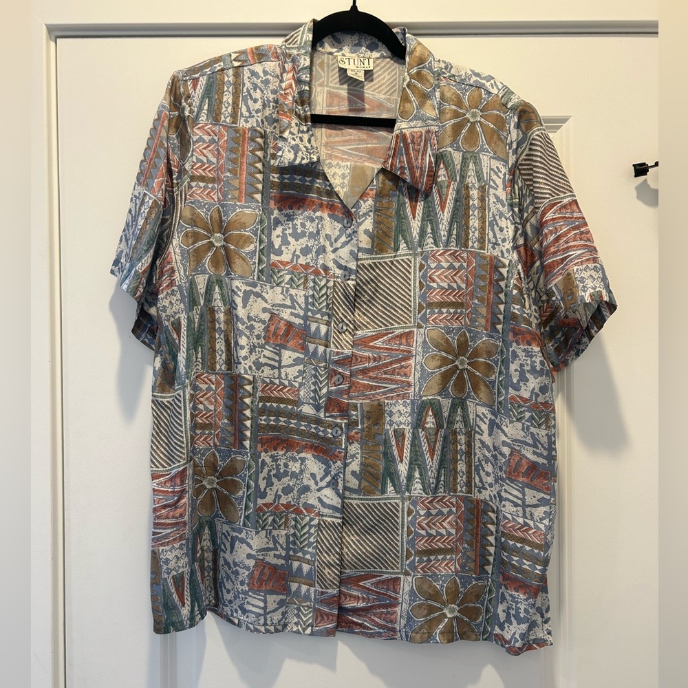 Vintage 90s Stunt Woman 100% Silk Patchwork Short Sleeve Button Shirt